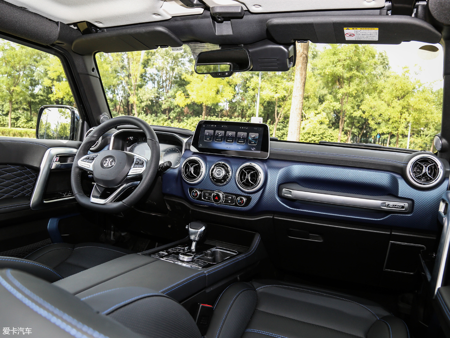 2018BJ40 PLUS 2.3T Ԅ(dng)(q)Ş (gu)V