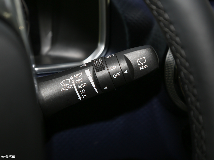 2018BJ40 PLUS 2.3T Ԅ(q)Ş V