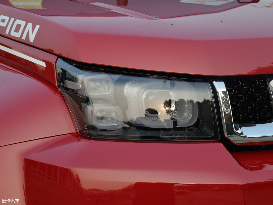 2018BJ40 2.3T Ԅ(q)h(hun)܊ V