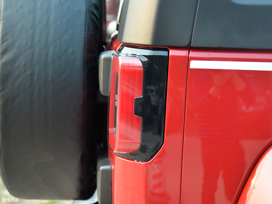 2018BJ40 2.3T Ԅh܊ V