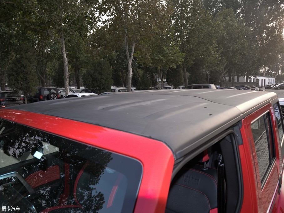 2018BJ40 2.3T Ԅ(q)h(hun)܊ V