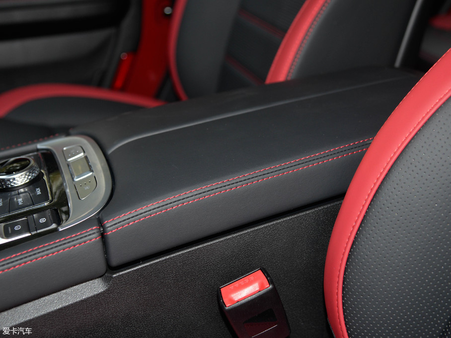 2018BJ40 2.3T Ԅ(dng)(q)h(hun)܊ (gu)V