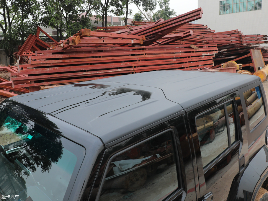 2018BJ40 PLUS 2.3T Ԅ V