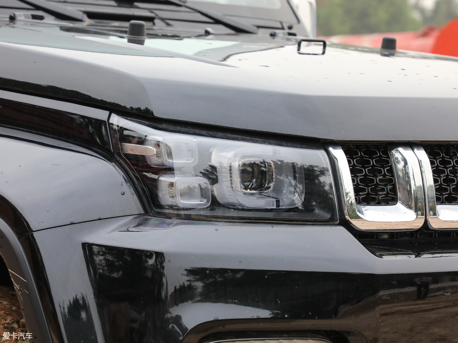 2018BJ40 PLUS 2.3T Ԅ(q) V