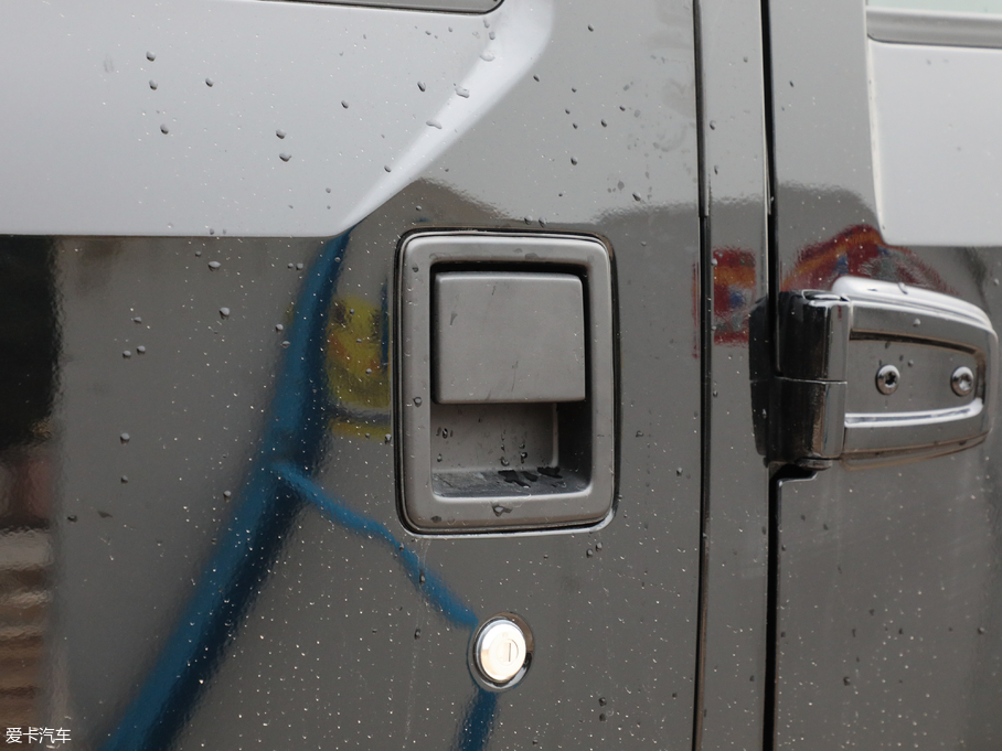 2018BJ40 PLUS 2.3T Ԅ(q) V