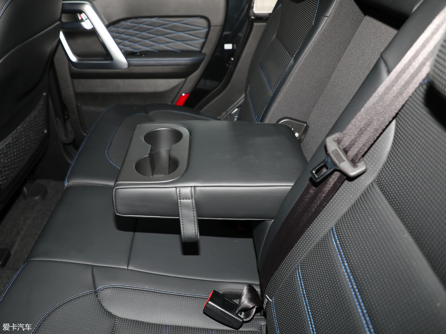 2018BJ40 PLUS 2.3T Ԅ(q) V