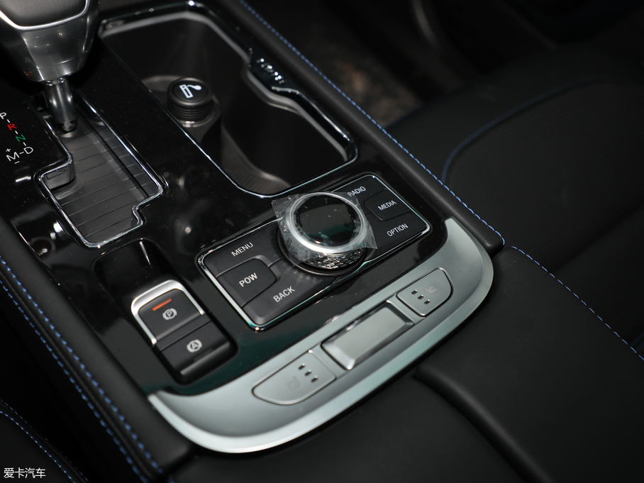 2018BJ40 PLUS 2.3T Ԅ V