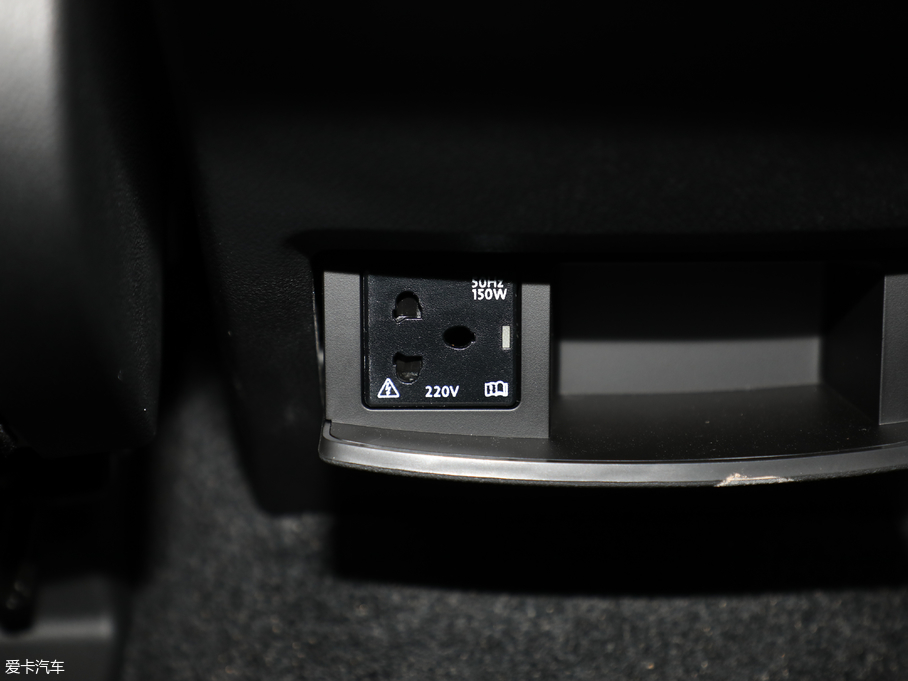 2018BJ40 PLUS 2.3T Ԅ V