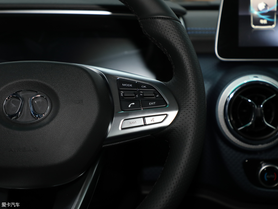 2018BJ40 PLUS 2.3T Ԅ(q) V