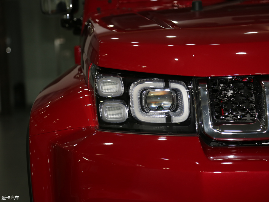 2018BJ40 PLUS 2.0T Ԅ(q)ЫC˰