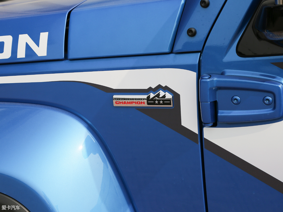 2018BJ40 2.3T Ԅh܊ V