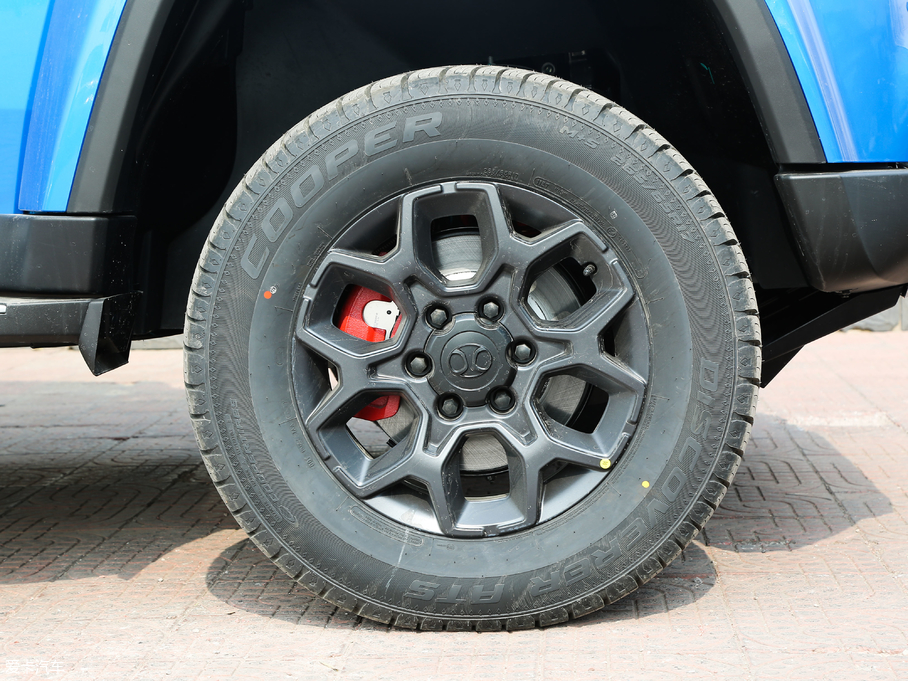 2018BJ40 2.3T Ԅ(dng)(q)h(hun)܊ (gu)V