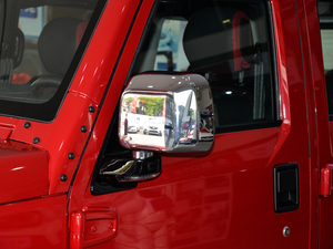 2018PLUS 2.3T ԄŞ V ^