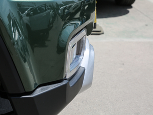 2018PLUS 2.0T ք V ^