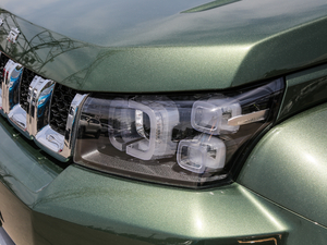 2018PLUS 2.0T ք V ^