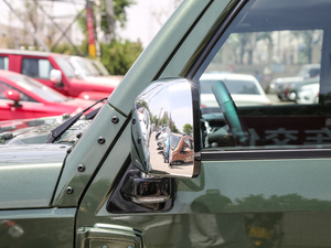 2018PLUS 2.0T ք(dng)(q) (gu)V (x)(ji)^