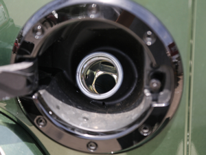 2018PLUS 2.0T ք V ^