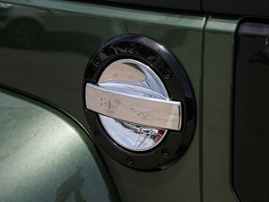 2018PLUS 2.0T ք V ^