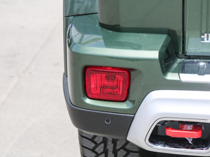 2018PLUS 2.0T ք V ^