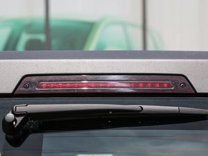 2018PLUS 2.0T ք V ^