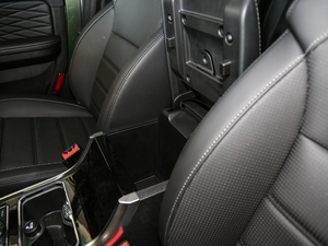 2018PLUS 2.0T ք V g