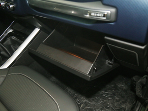 2018PLUS 2.0T ք V g