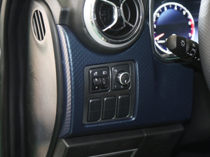 2018PLUS 2.0T ք(q) V п؅^(q)