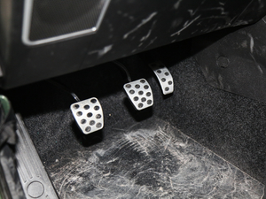 2018PLUS 2.0T ք(q) V п؅^(q)