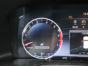 2018PLUS 2.0T ք(q) V п؅^(q)