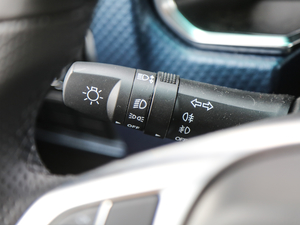 2018PLUS 2.0T ք(dng)(q) (gu)V п؅^(q)