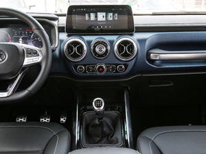 2018PLUS 2.0T ք V п_