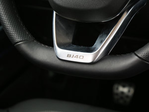 2018PLUS 2.0T ք(dng)(q) (gu)V п؅^(q)