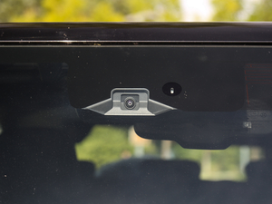 2018PLUS 2.3T ԄŞ V ^