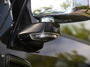 2018PLUS 2.3T ԄŞ V ^