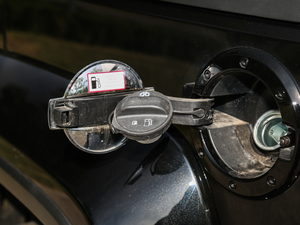 2018PLUS 2.3T ԄŞ V ^