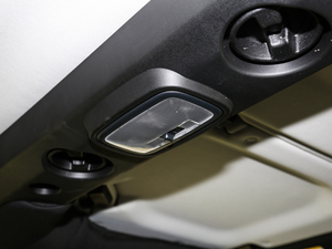 2018PLUS 2.3T Ԅ(q)Ş V g