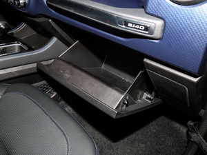 2018PLUS 2.3T Ԅ(q)Ş V 