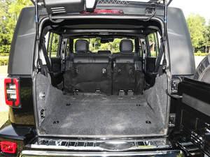 2018PLUS 2.3T ԄŞ V g