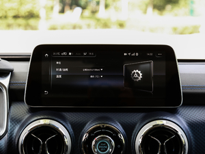 2018PLUS 2.3T ԄŞ V п؅^