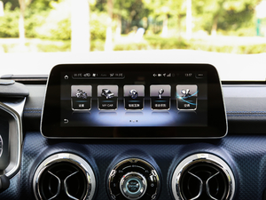 2018PLUS 2.3T ԄŞ V п_@ʾ