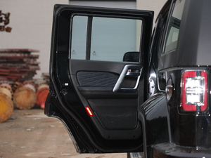 2018PLUS 2.3T Ԅ V ܇T