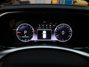 2018PLUS 2.3T Ԅ V x