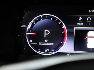 2018PLUS 2.3T Ԅ V п؅^