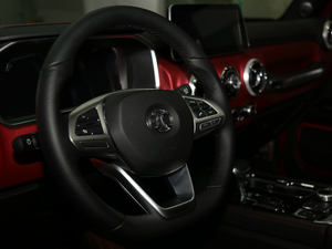 2018PLUS 2.0T ԄЫC˰ п؅^