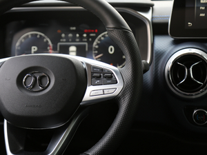 20182.3T Ԅh܊ V п؅^