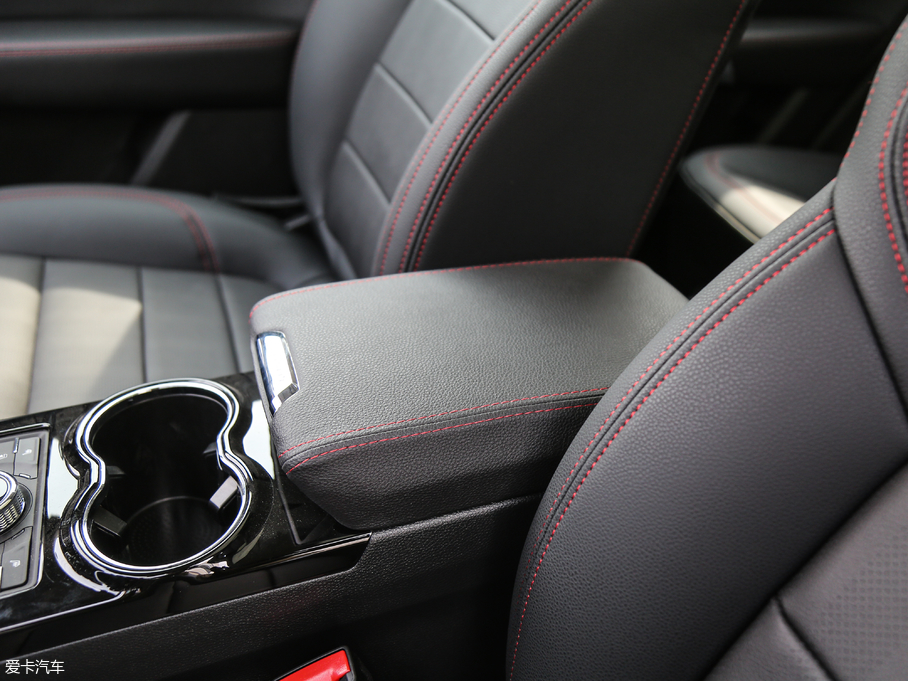 2018BJ20 1.5T CVTӢ