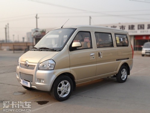 北汽威旺306 微面新标杆-节节乐悠游!