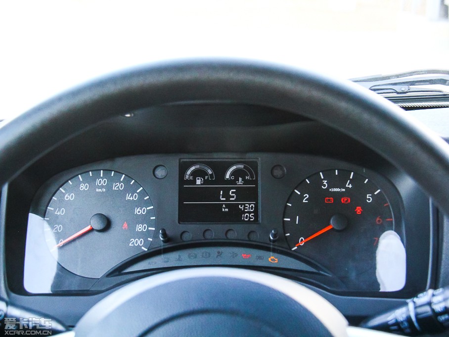 2015������007 2.0L �քӃ�����m��