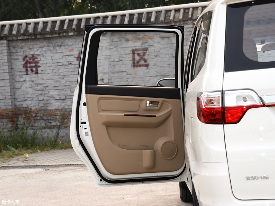 2015������M30 1.5L �ք�(d��ng)���m��