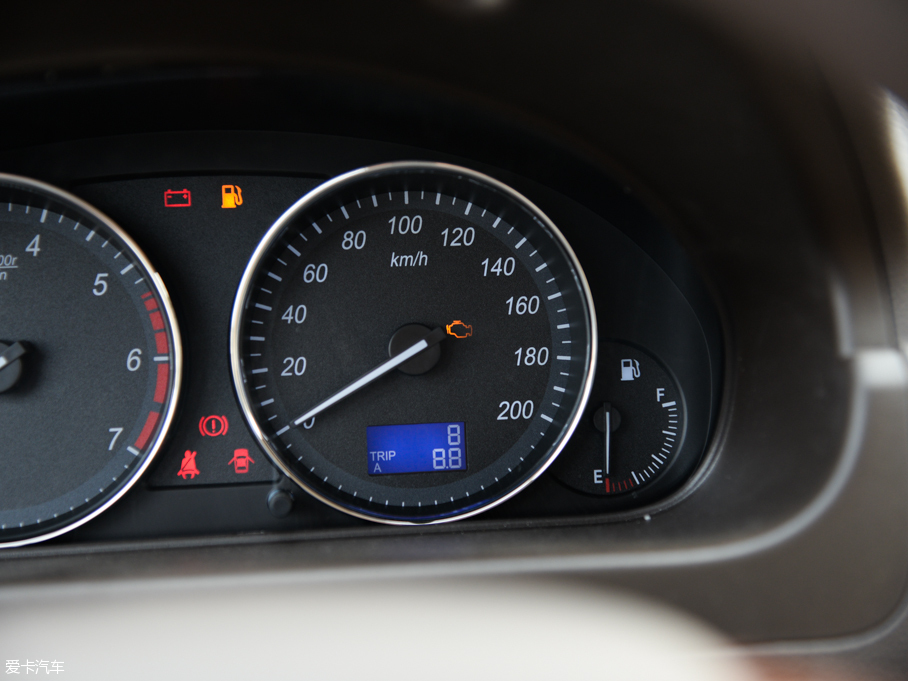 2015������M30 1.5L �ք����m��